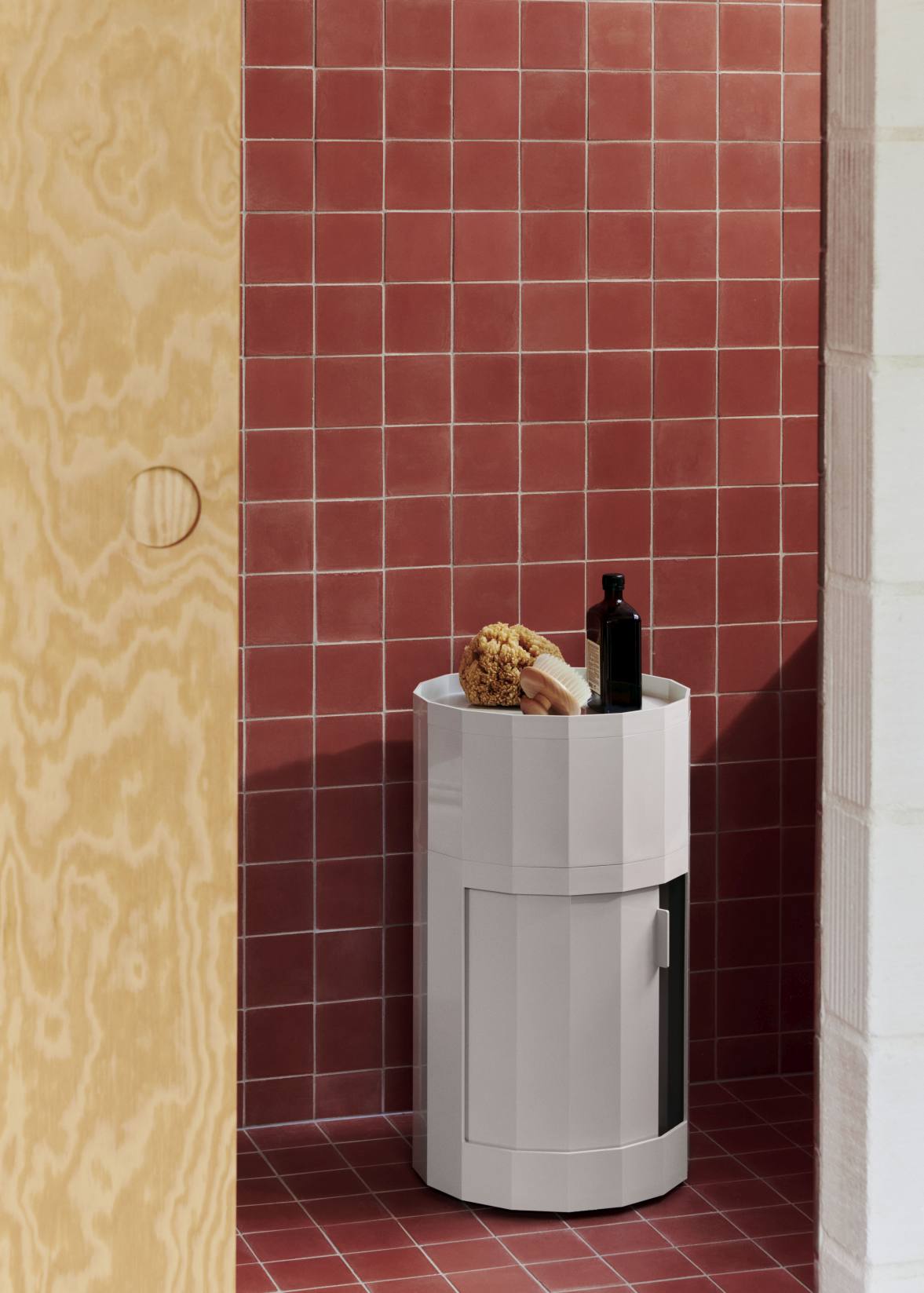 Facet-kast High met veel opbergruimte Hay Misty grey