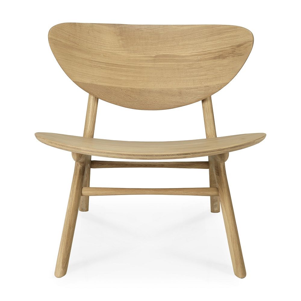 Eye Loungesessel aus Eiche von Ethnicraft: Moderner Holzstuhl mit geschwungenem Design für Wohnzimmer und Entspannung.