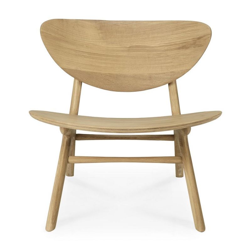 Eye Loungesessel aus Eiche von Ethnicraft: Moderner Holzstuhl mit geschwungenem Design für Wohnzimmer und Entspannung.