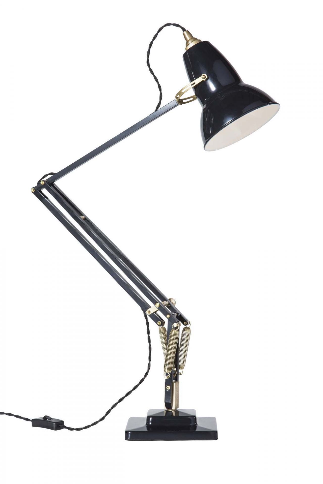 Schwarze Anglepoise Original 1227 Tischleuchte mit Messingdetails, verstellbar und ideal als Schreibtischlampe.