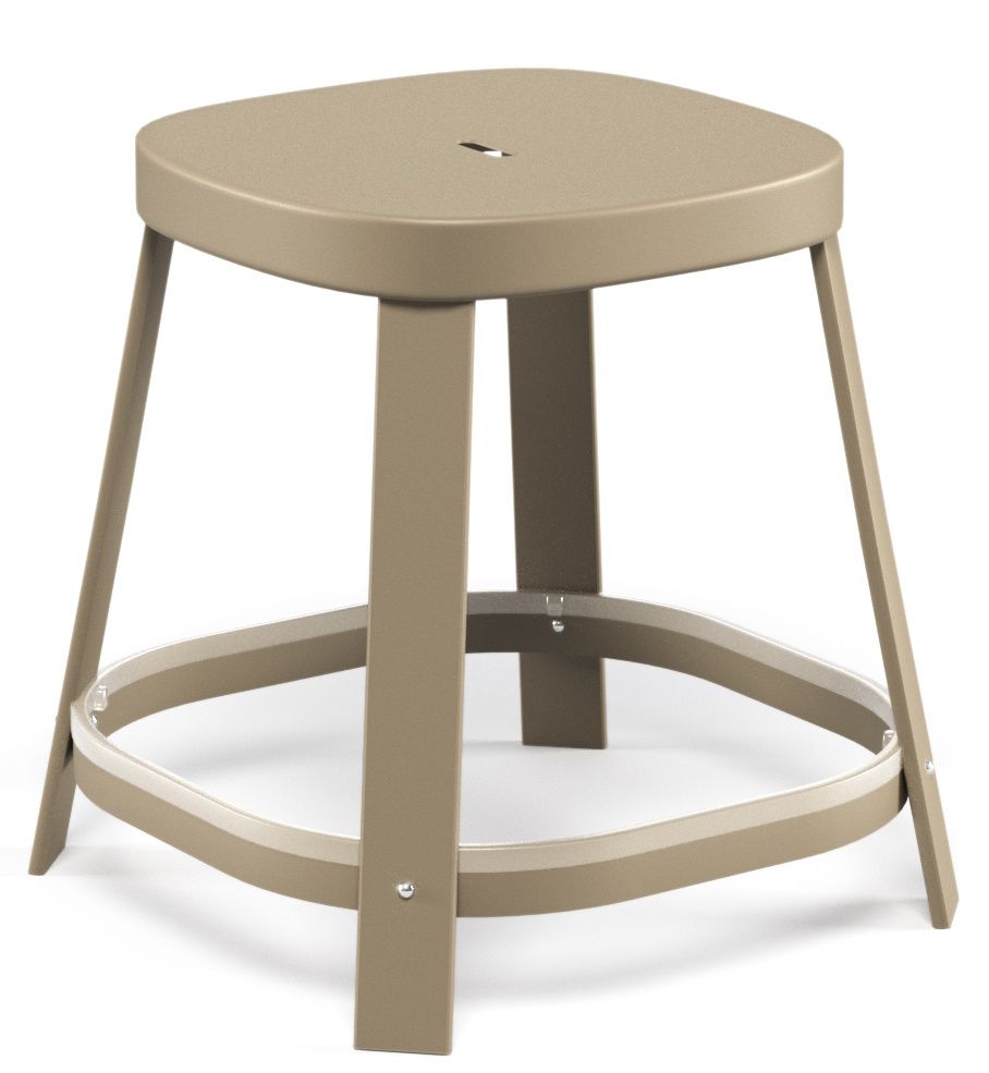 Thor Dining Stool: Niedriger Barhocker von Emu für den Außenbereich in Taupe.