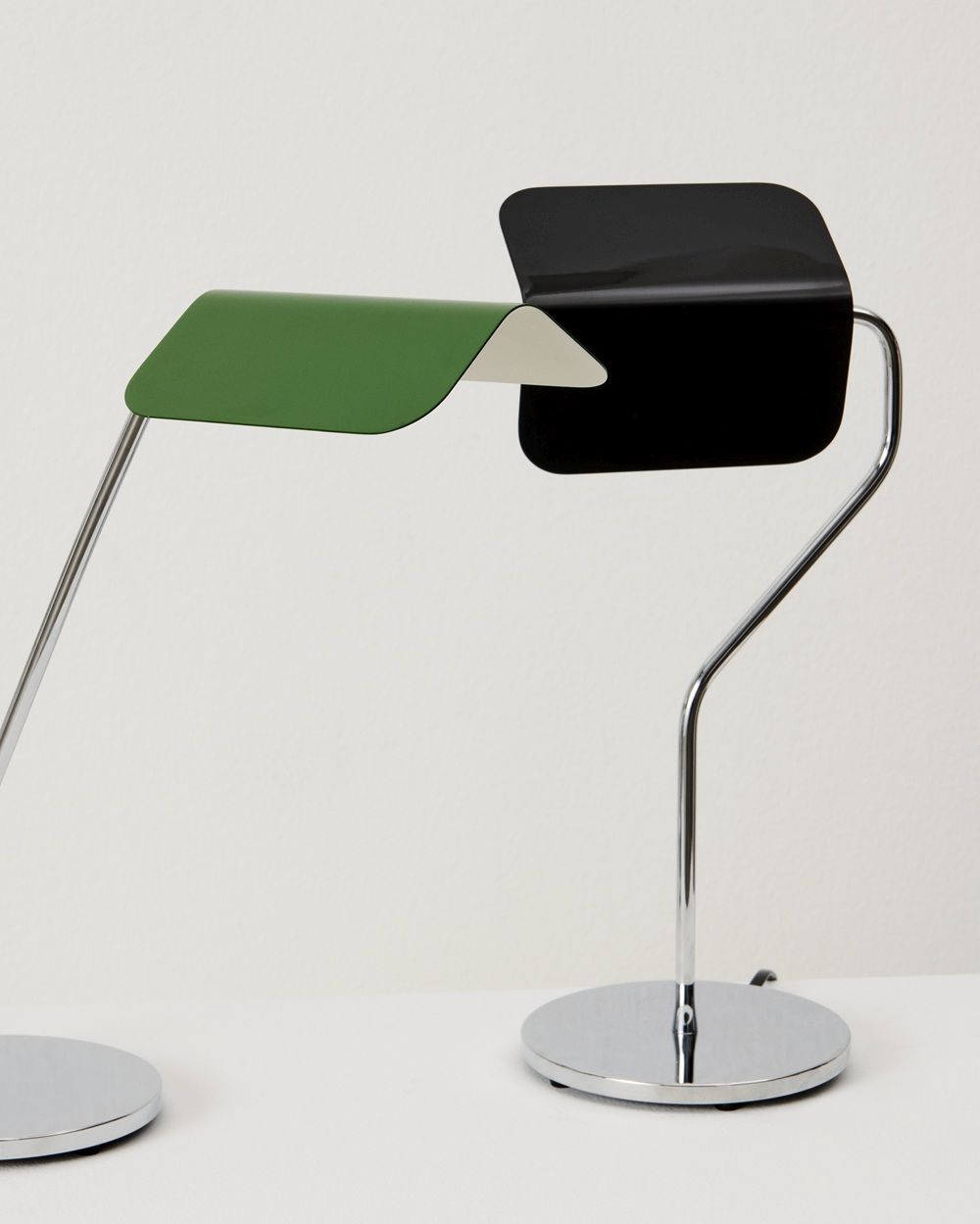 Apex Table Lamp Oyster tafellamp Hay