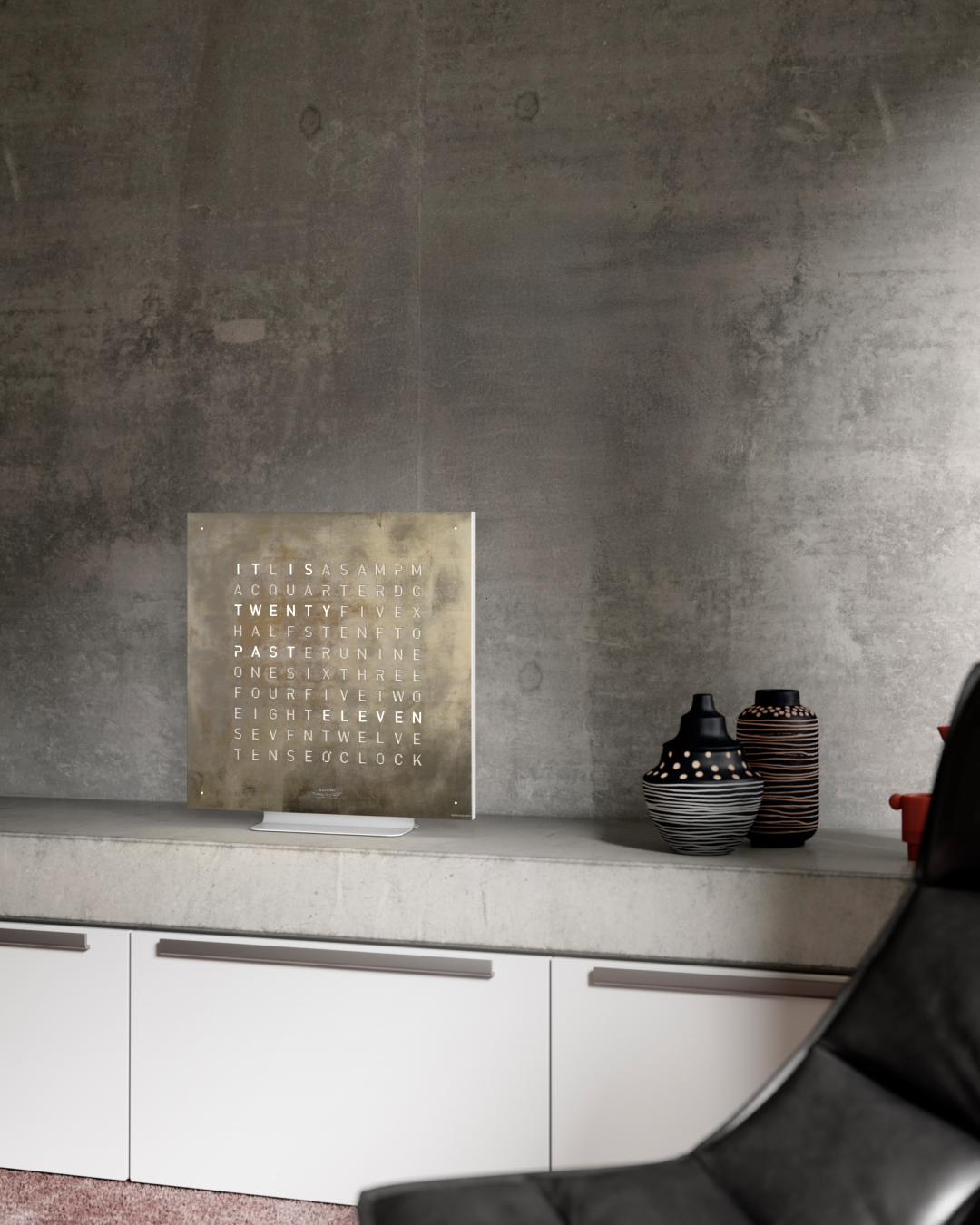 Earth 45 Creator's Edition wandklok / Tijdsobject Engels QLOCKTWO