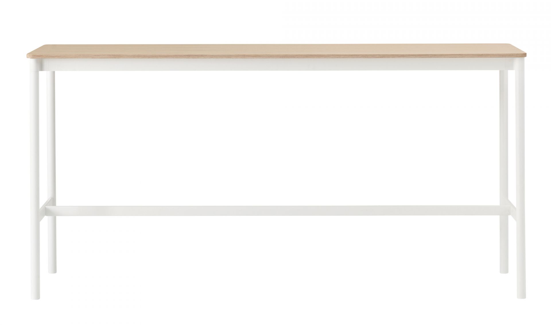 Base High Table Stehtisch von Muuto mit Eichenplatte und weißem Gestell, ideal für Büro und Zuhause.