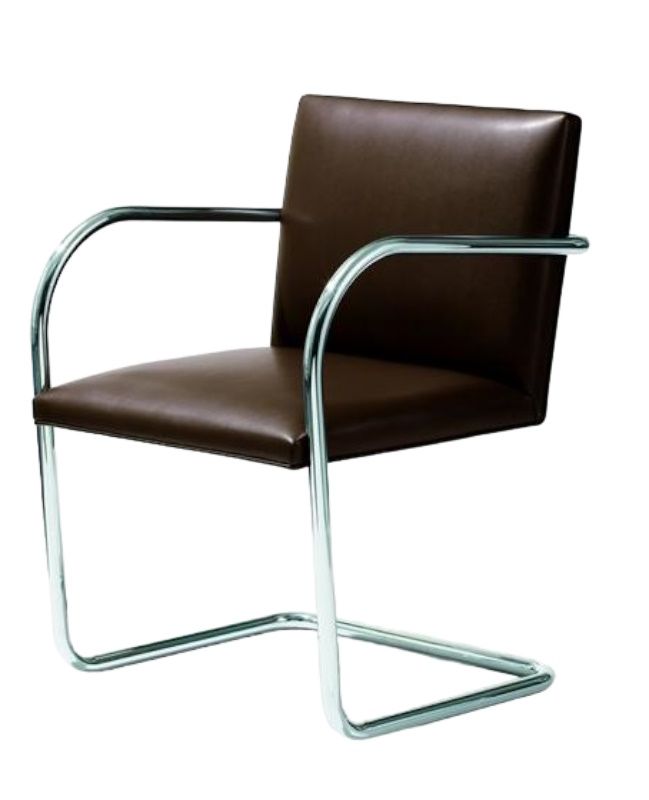 Brno Stuhl mit Rundrohrgestell und braunem Lederbezug, Designklassiker für modernes Wohnen.