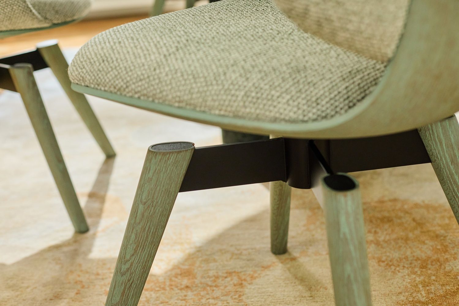 Ivy Chair Stoel Freifrau Manufaktur