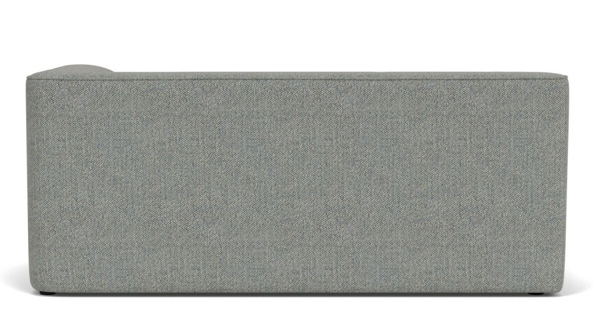 Detailaufnahme der Rückseite des grauen Audo Copenhagen Eave Modular Sofas mit hochwertigem Stoffbezug.