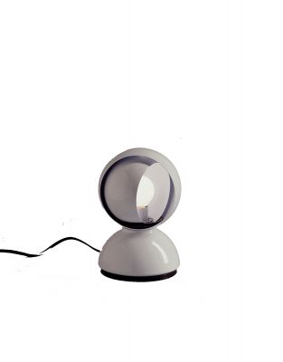 Weiße Eclisse Tischleuchte von Artemide mit drehbarem Schirm für variable Lichtintensität. Designklassiker.