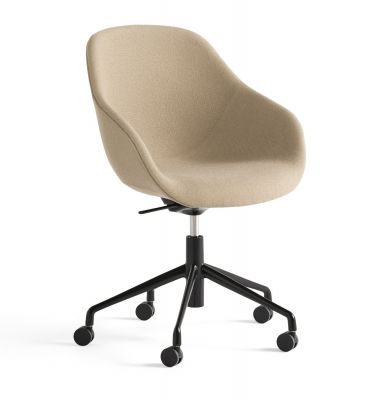 Beiger Hay AAC155 Soft Duo Stuhl mit schwarzem Drehfuß und Rollen, Bürostuhl.