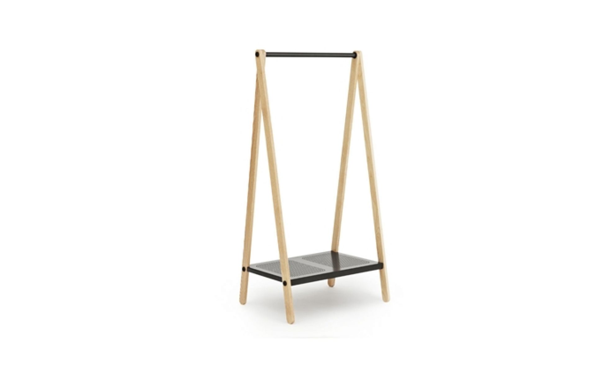 Toj Kleiderständer von Normann Copenhagen aus hellem Holz mit schwarzer Stange und Ablage.