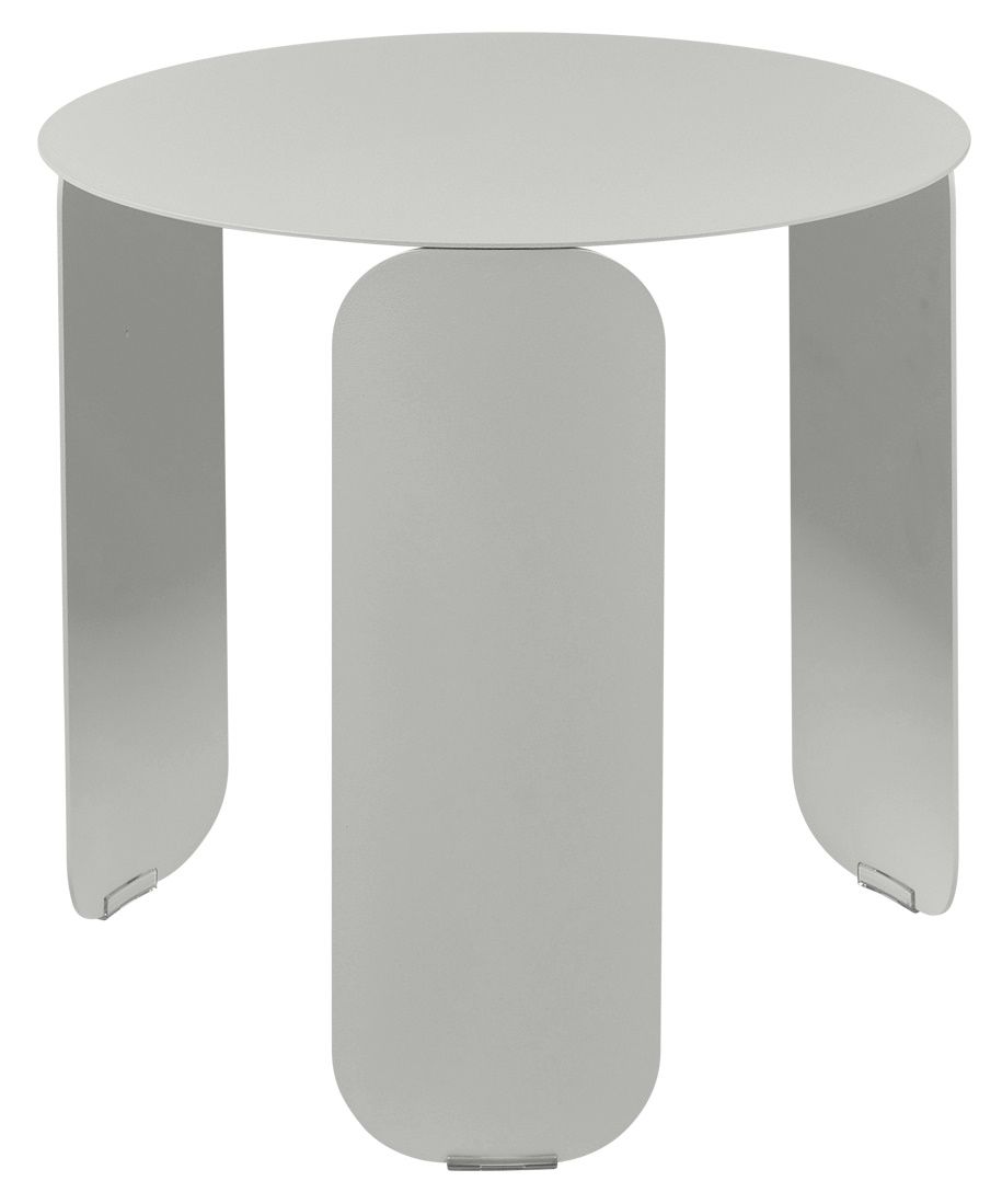 Bebop Low Table von Fermob: Moderner, runder, grauer Outdoor-Tisch für Garten, Terrasse und Balkon.