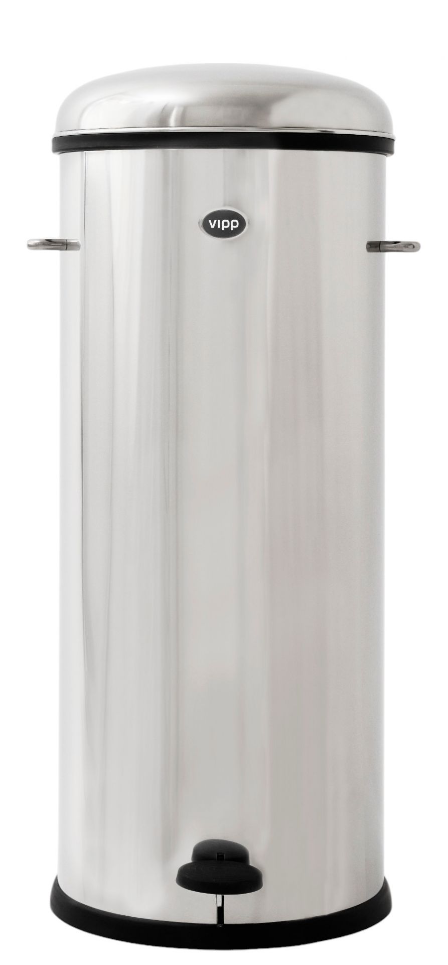Edelstahl Treteimer von Vipp, 30 Liter Fassungsvermögen, modernes Design für Küche und Bad.