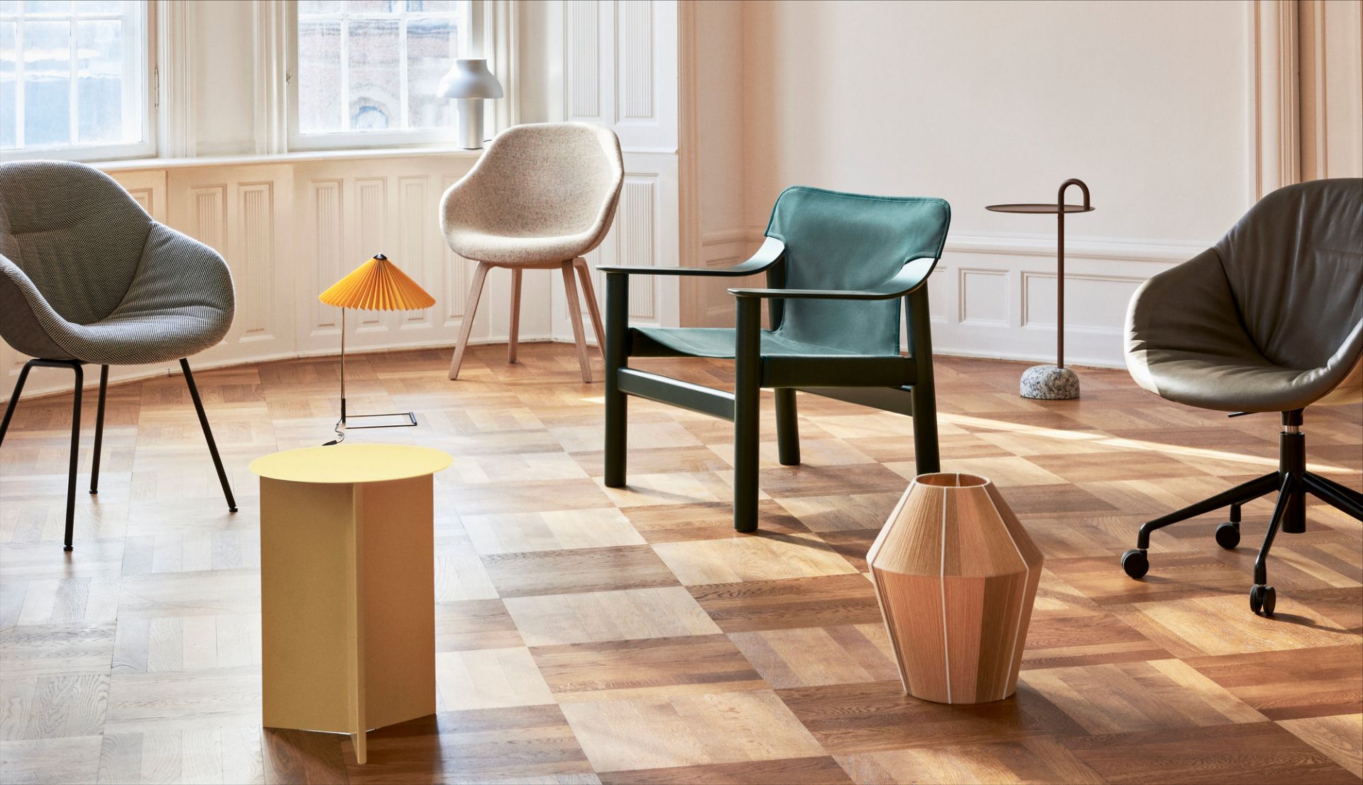 Matin Table Lamp S tafellamp geel Hay