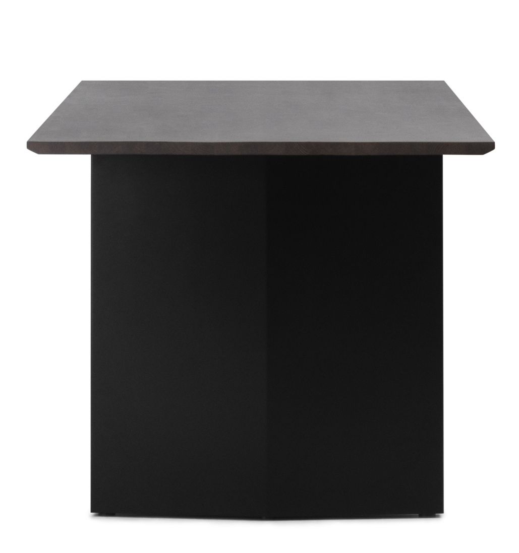 Normann Copenhagen Panel Tisch, Esstisch 250x90 cm mit dunkler Tischplatte und schwarzem, massivem Untergestell.