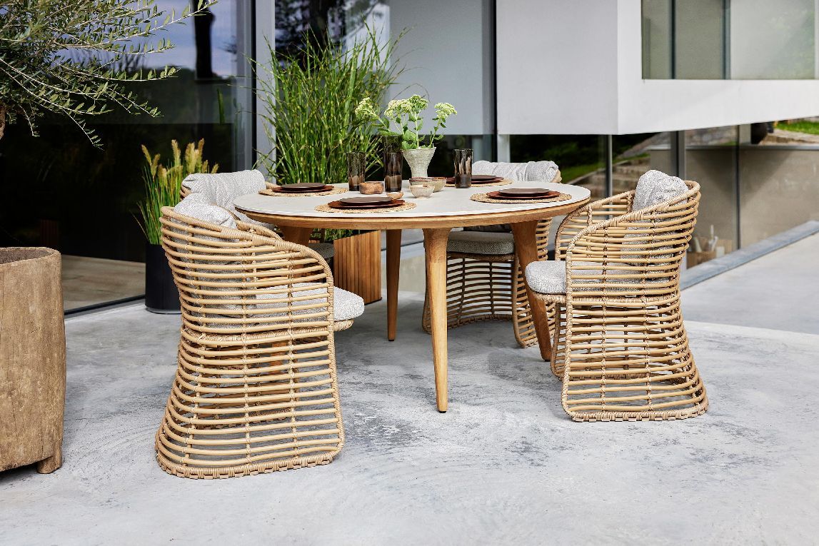 Aspect Table ronde eettafel voor buiten van Cane-Line 