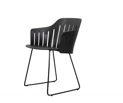 Schwarzer Choice Stuhl von Cane-Line mit Stahlgestell für den Außenbereich, modernes Design.