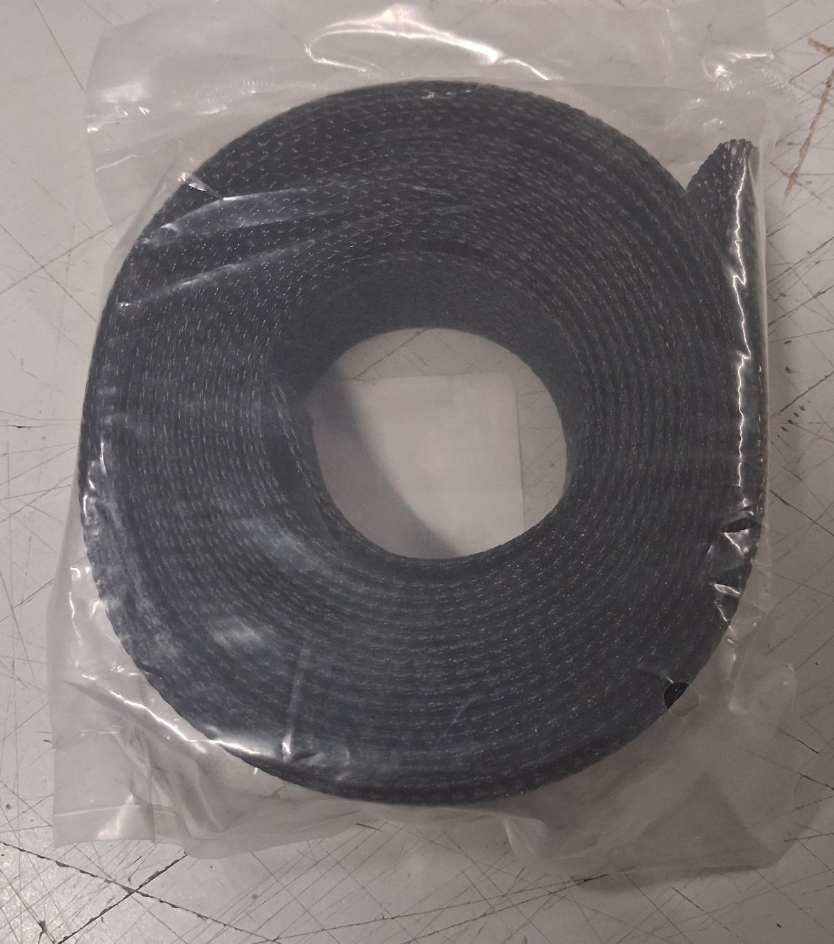 Reserveonderdeel: kabelmantel 5 meter Montana (per stuk) 