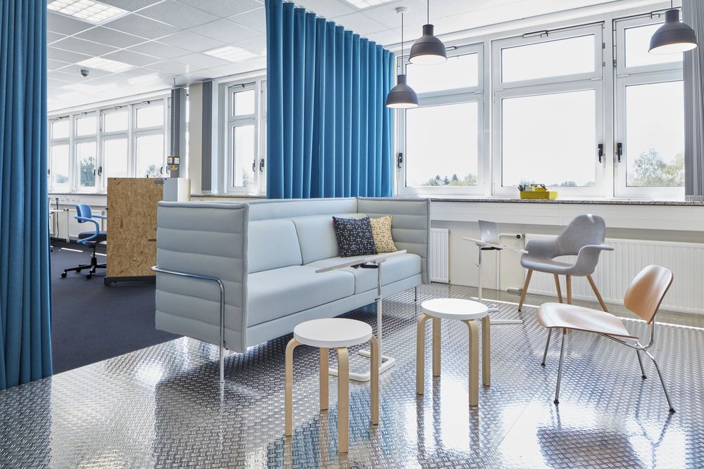 Alcove driezitsbank van Vitra