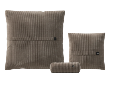 Vetsak Pillow Set: 3-teiliges Kissen Set aus Cord in Taupe, quadratisch und zylindrisch.