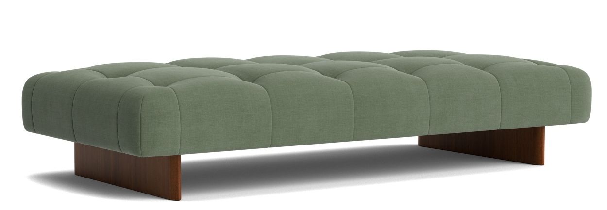 Grüne Quilton Daybed Liege von Hay mit Knopfheftung und Holzfüßen, modernes Design.