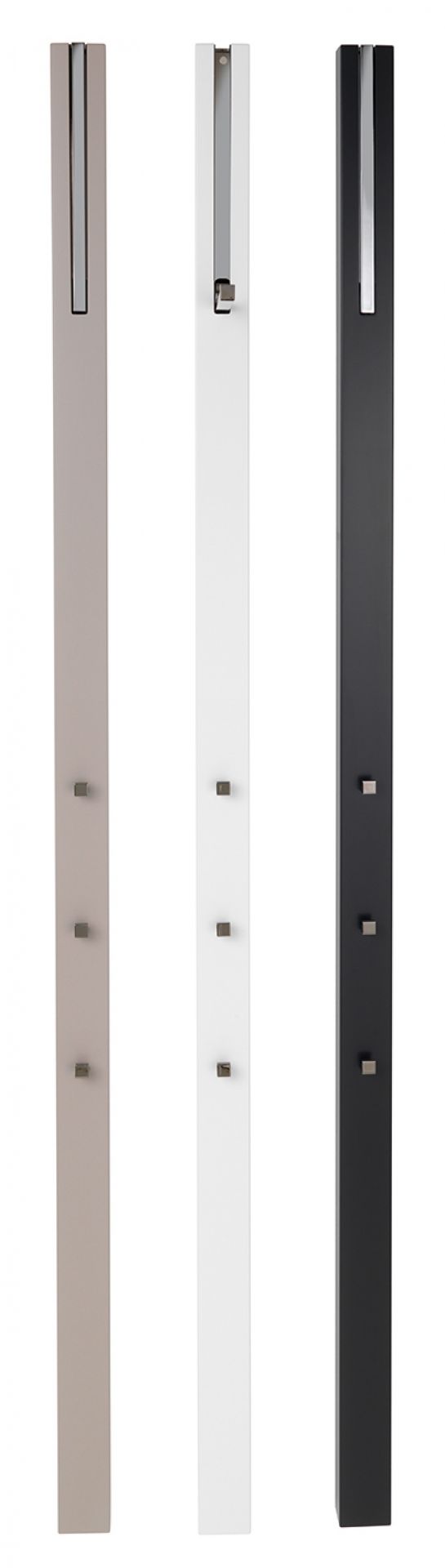 Schönbuch Line Garderobenelement in Beige, Weiß und Schwarz mit Haken und Kleiderbügelhalterung für Flur und Diele.
