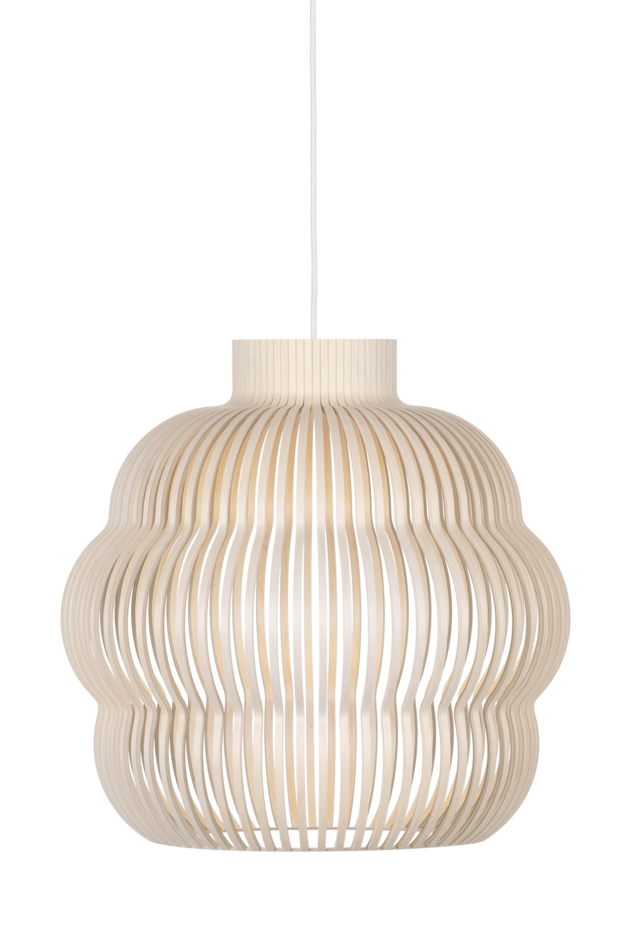 Kumulo Pendelleuchte von Secto Design: Moderne Hängelampe aus Birke, skandinavisches Design für Wohnzimmer.