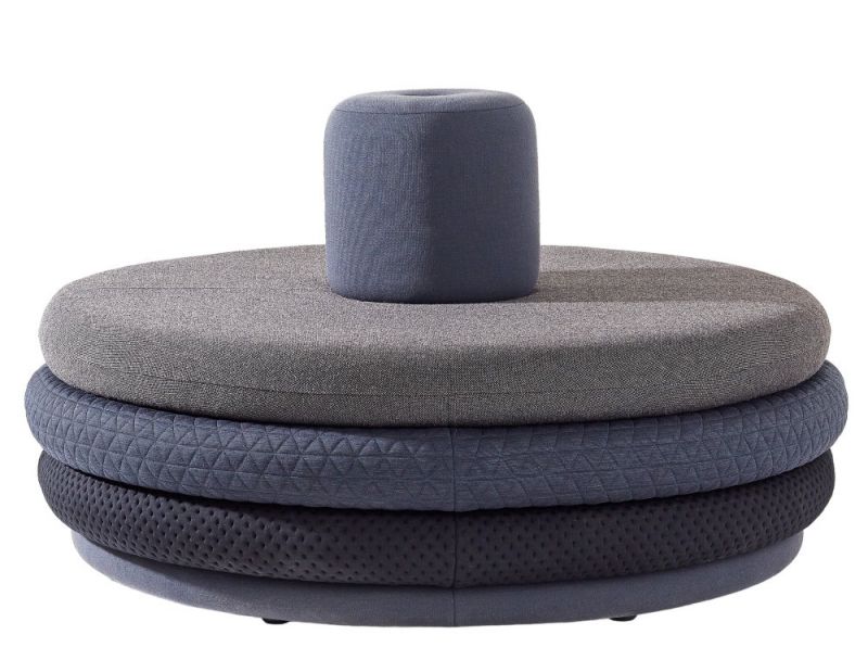 Island Tom Pouf von Richard Lampert: Moderner, runder Lounge Pouf in verschiedenen Grautönen.