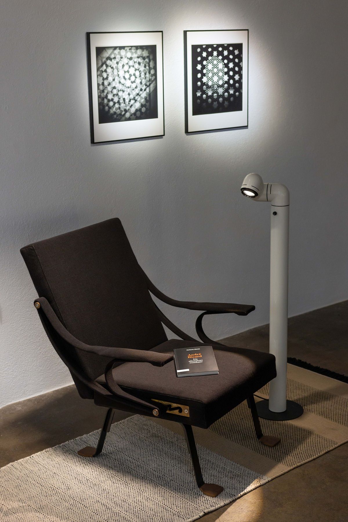 Tatu Alta staande lamp van Santa & Cole