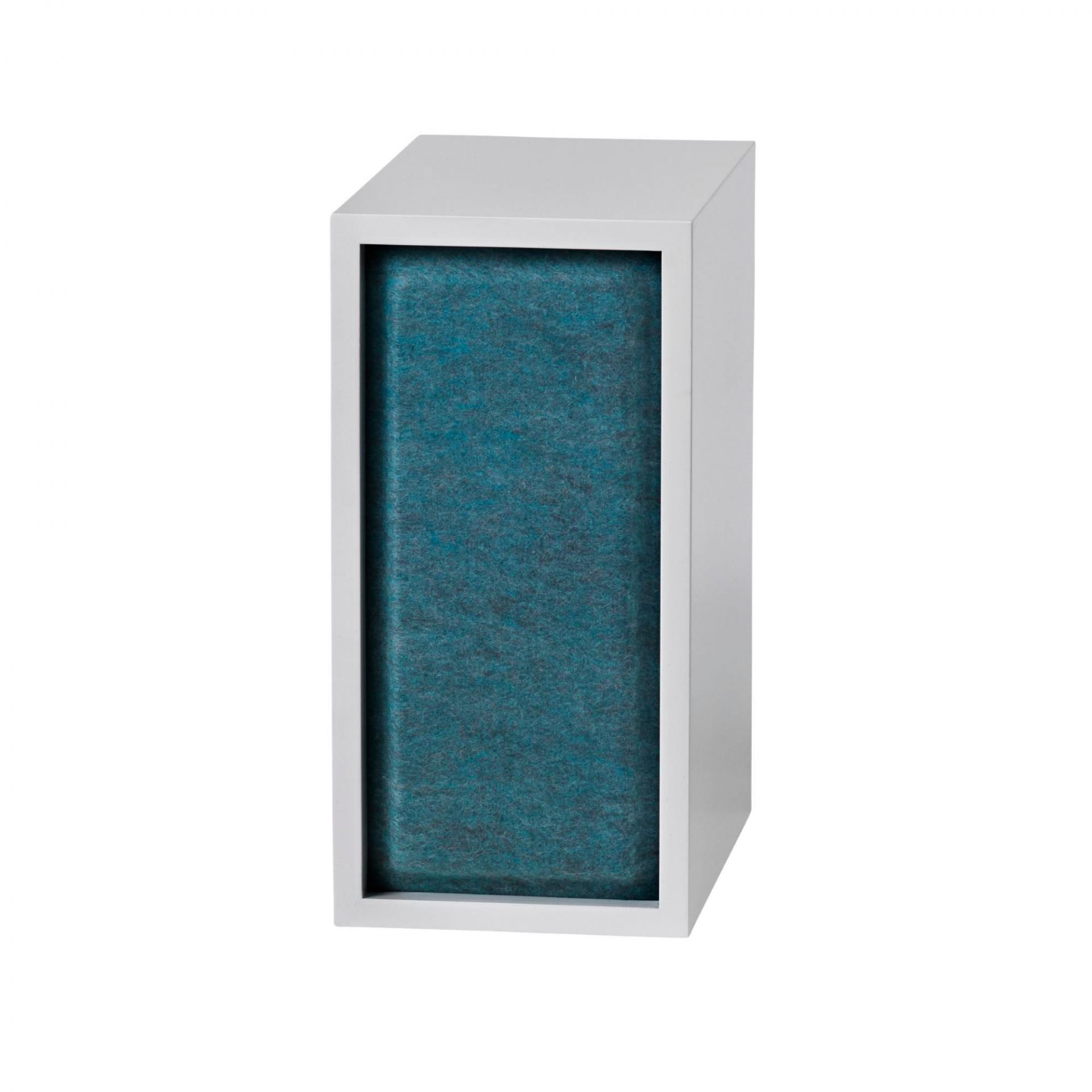 Kleines Muuto Acoustic Panel für Stacked Regalsystem in Weiß mit blauem Akustikstoff.