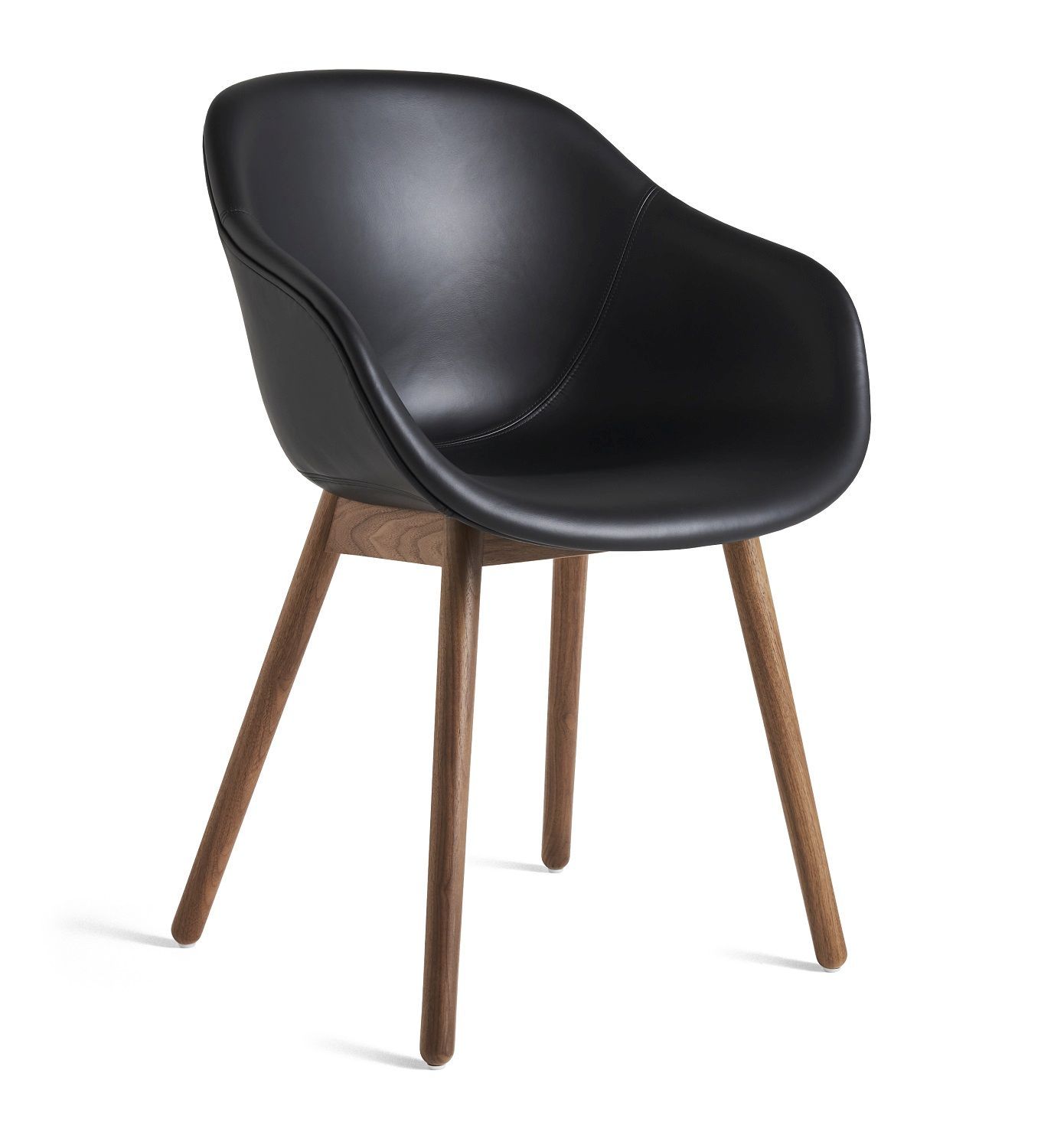 Schwarzer About a Chair AAC213 Stuhl von Hay mit Armlehnen und Holzbeinen. Designstuhl für Esszimmer.