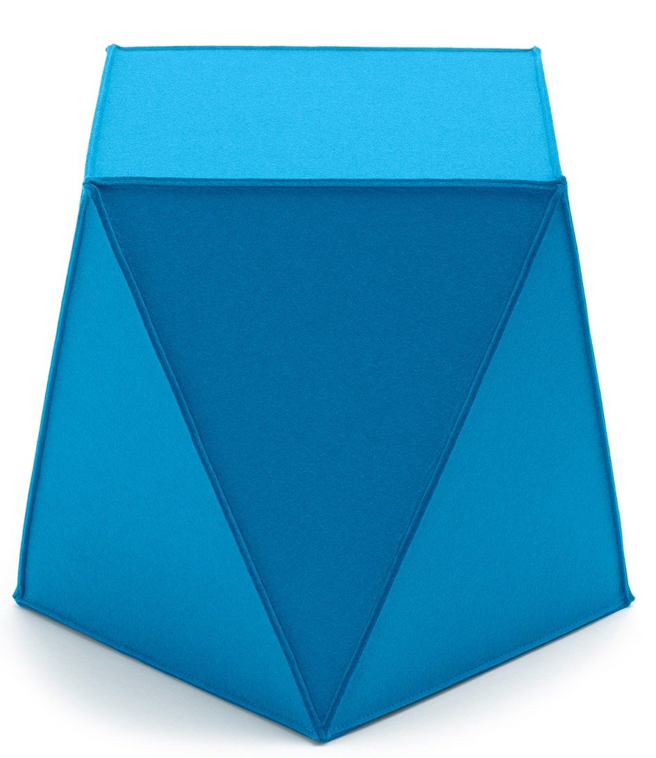 Blauer Brilli Sitzhocker von HEY-SIGN by BWF Group, moderner Filzhocker für Wohnzimmer und Büro.