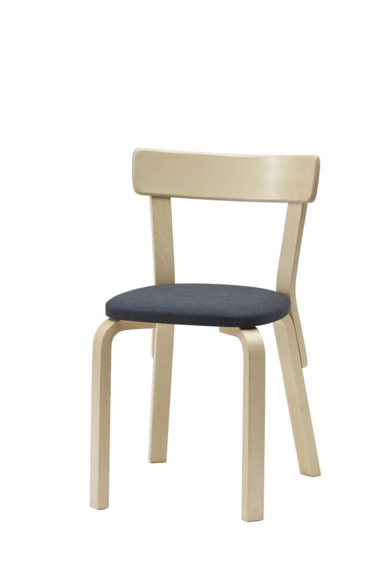 Artek 69 Stuhl aus Birke mit grauem Sitzpolster, skandinavisches Design für Esszimmer und Wohnbereich.