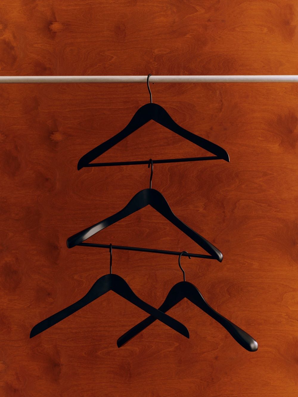 Smooth Coat Hanger with Bar Wide Kledinghanger, set van 4, Hay