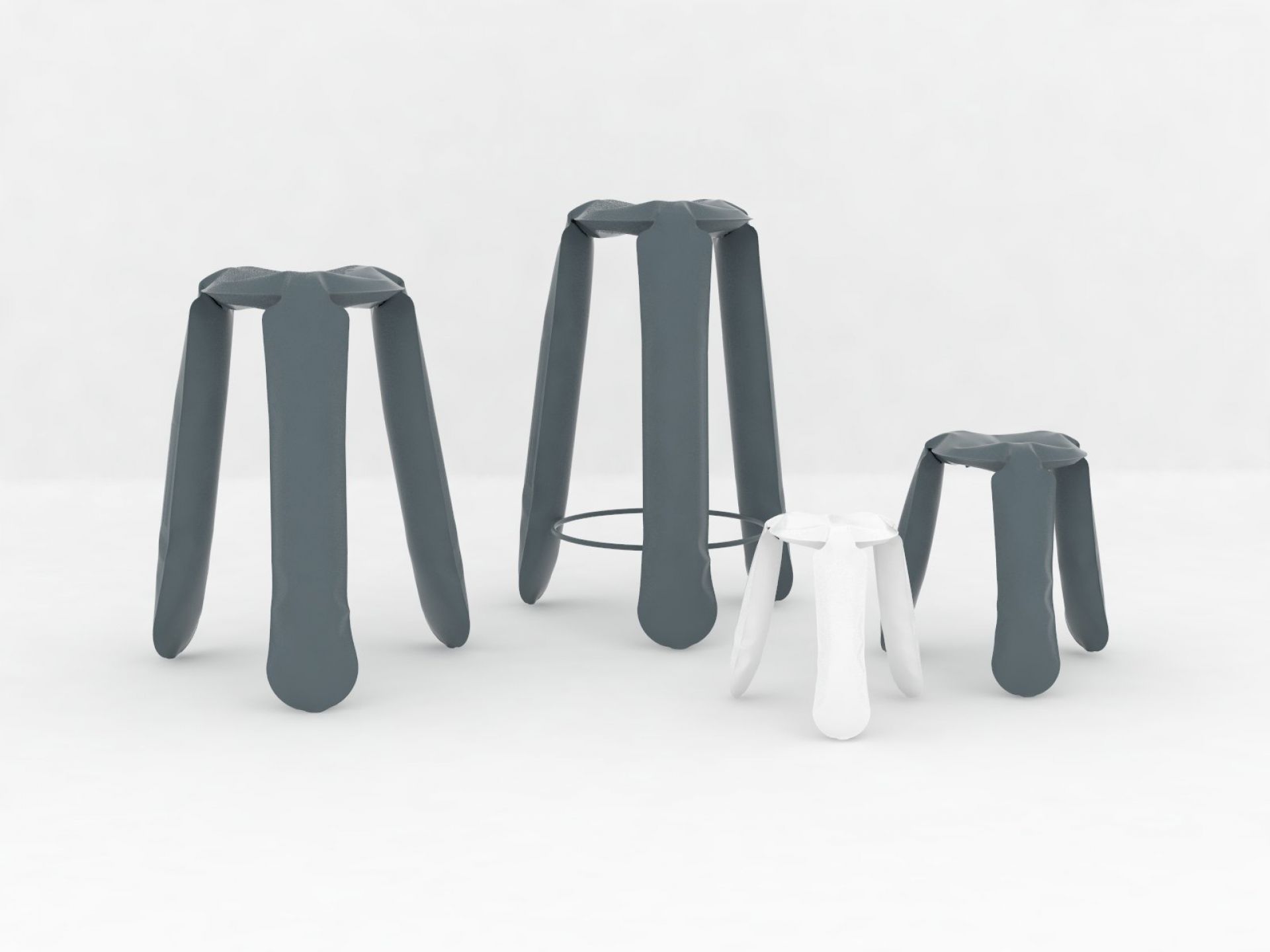 Drei moderne Hocker in Grau und Weiß, minimalistisches Design für Wohnzimmer oder Küche.