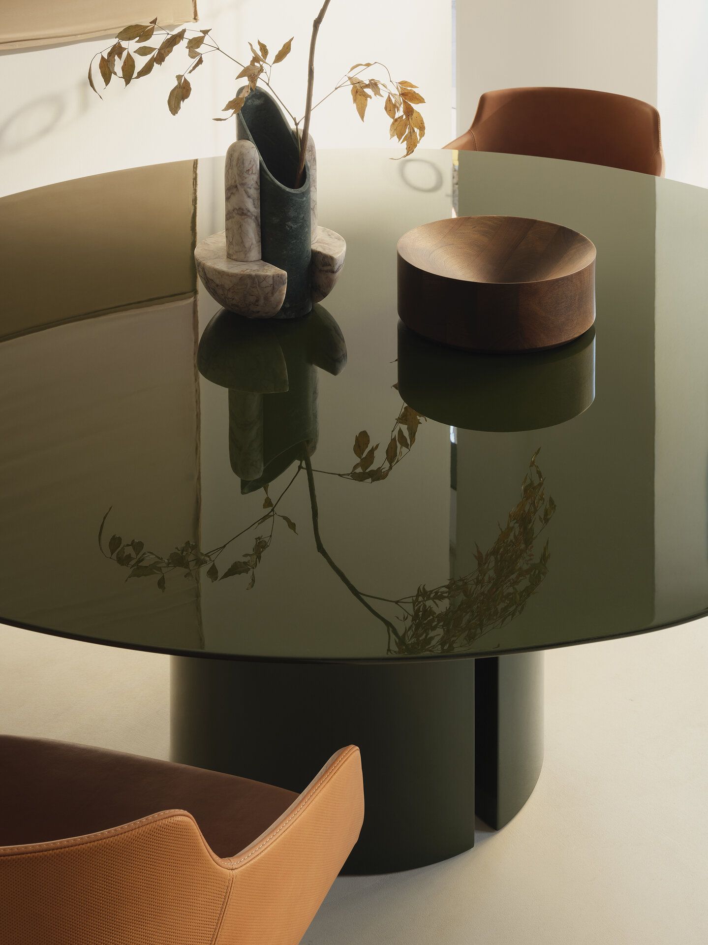 Flow Armchair, fauteuil met armleuningen van MDF Italia