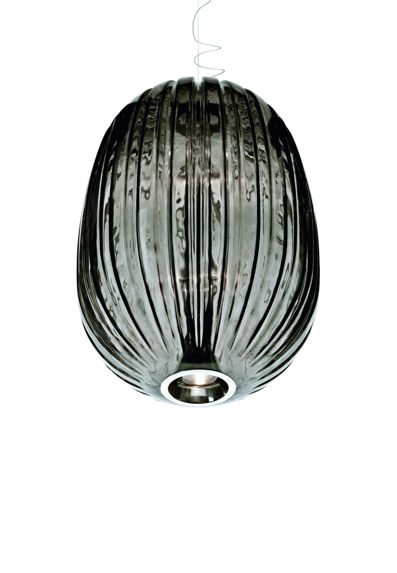 PLASS Hängeleuchte von Foscarini, moderne Pendelleuchte aus grauem, geriffeltem Kunststoff für Wohnzimmer und Essbereich.