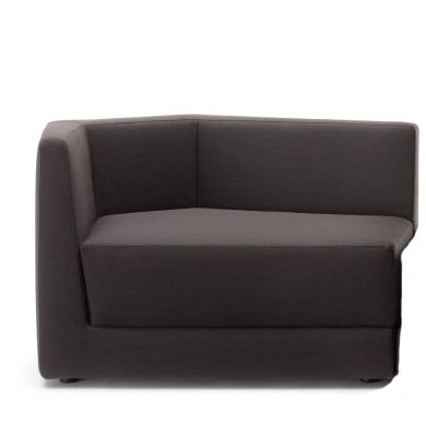 Brauner Scope Sessel von Cor, niedrige Ausführung, Stoffbezug, modernes Design für Wohnzimmer und Lounge.
