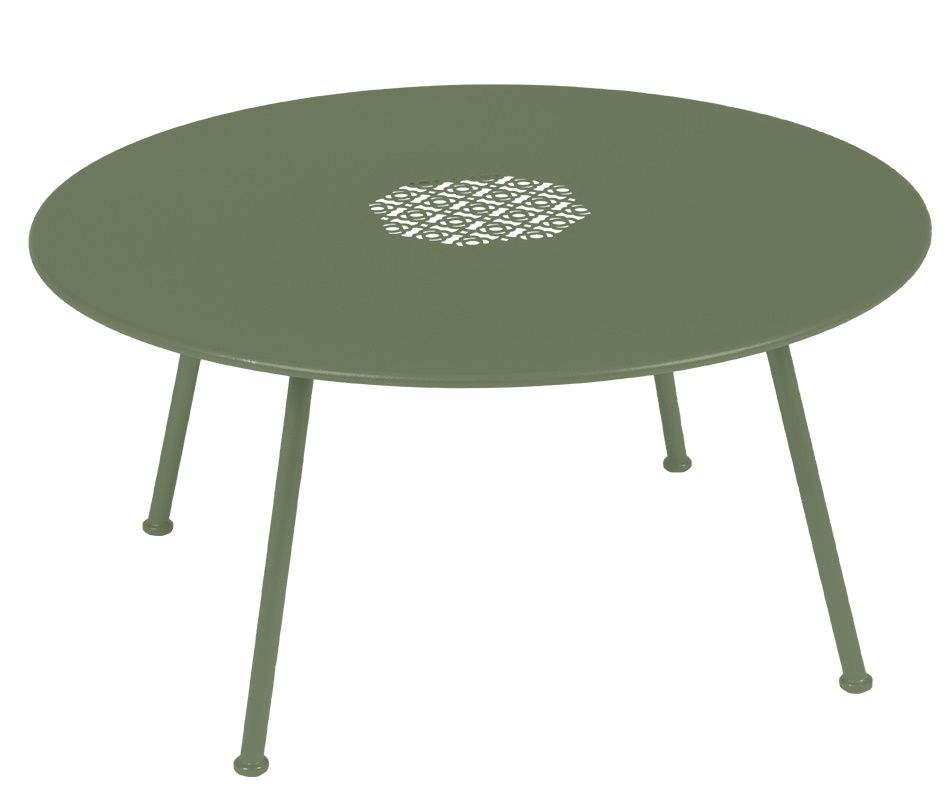 Lorette Beistelltisch von Fermob, runder Outdoor Couchtisch in Grün mit filigranem Lochmuster.