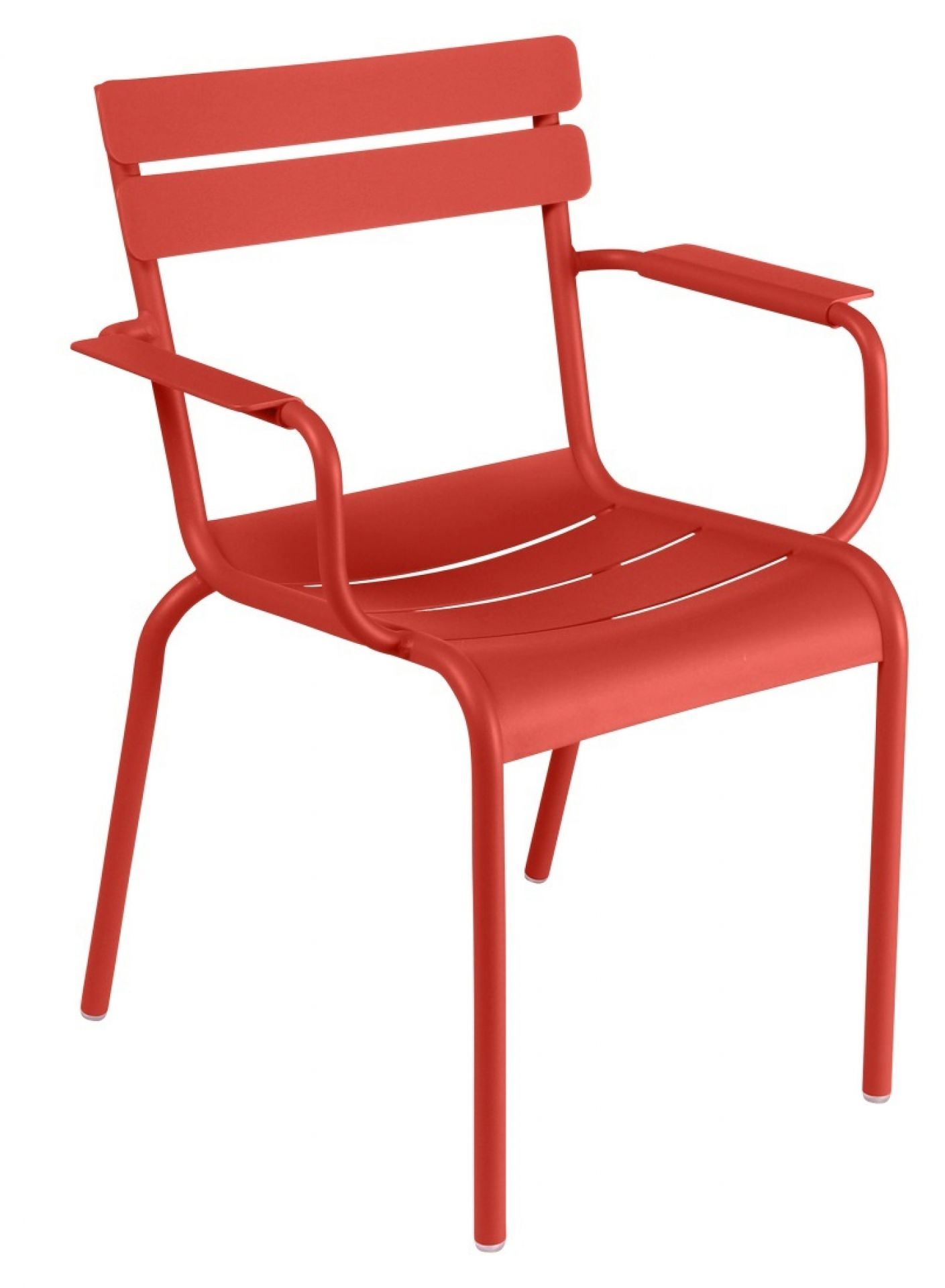 Luxembourg Outdoor Chair von Fermob in Schwarzkirsche: Moderner Gartensessel aus Metall mit Armlehnen für Terrasse und Balkon.