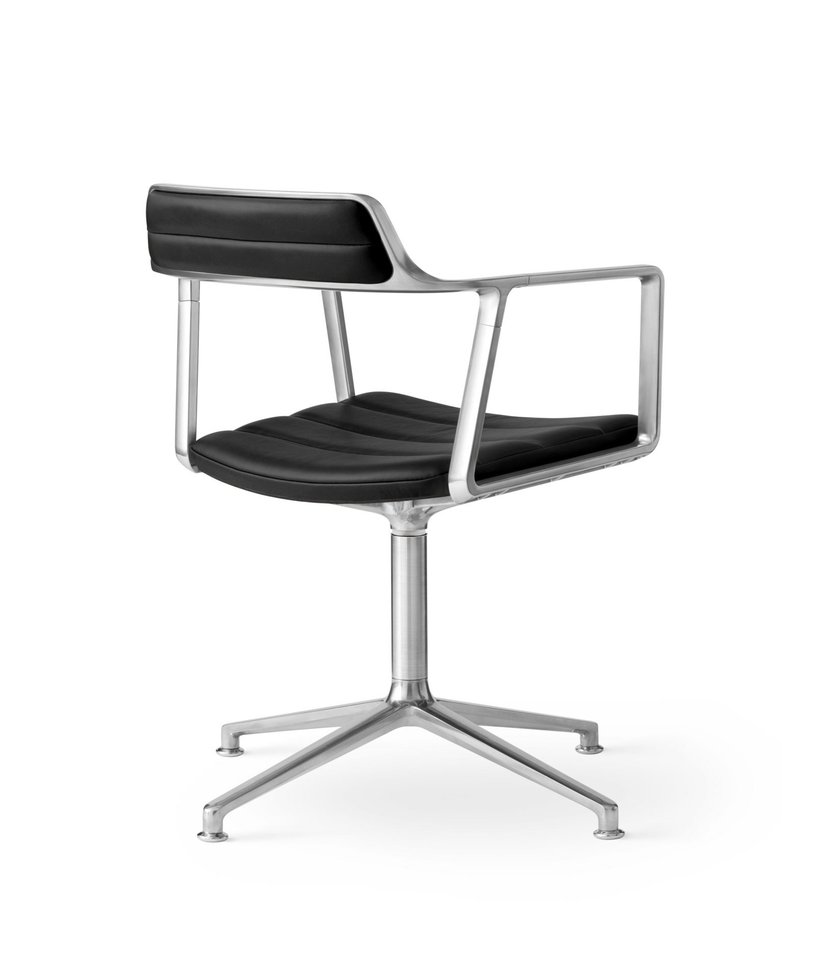 Vipp452 Swivel Stuhl mit schwarzem Leder und poliertem Aluminiumfuß, Ansicht von hinten.