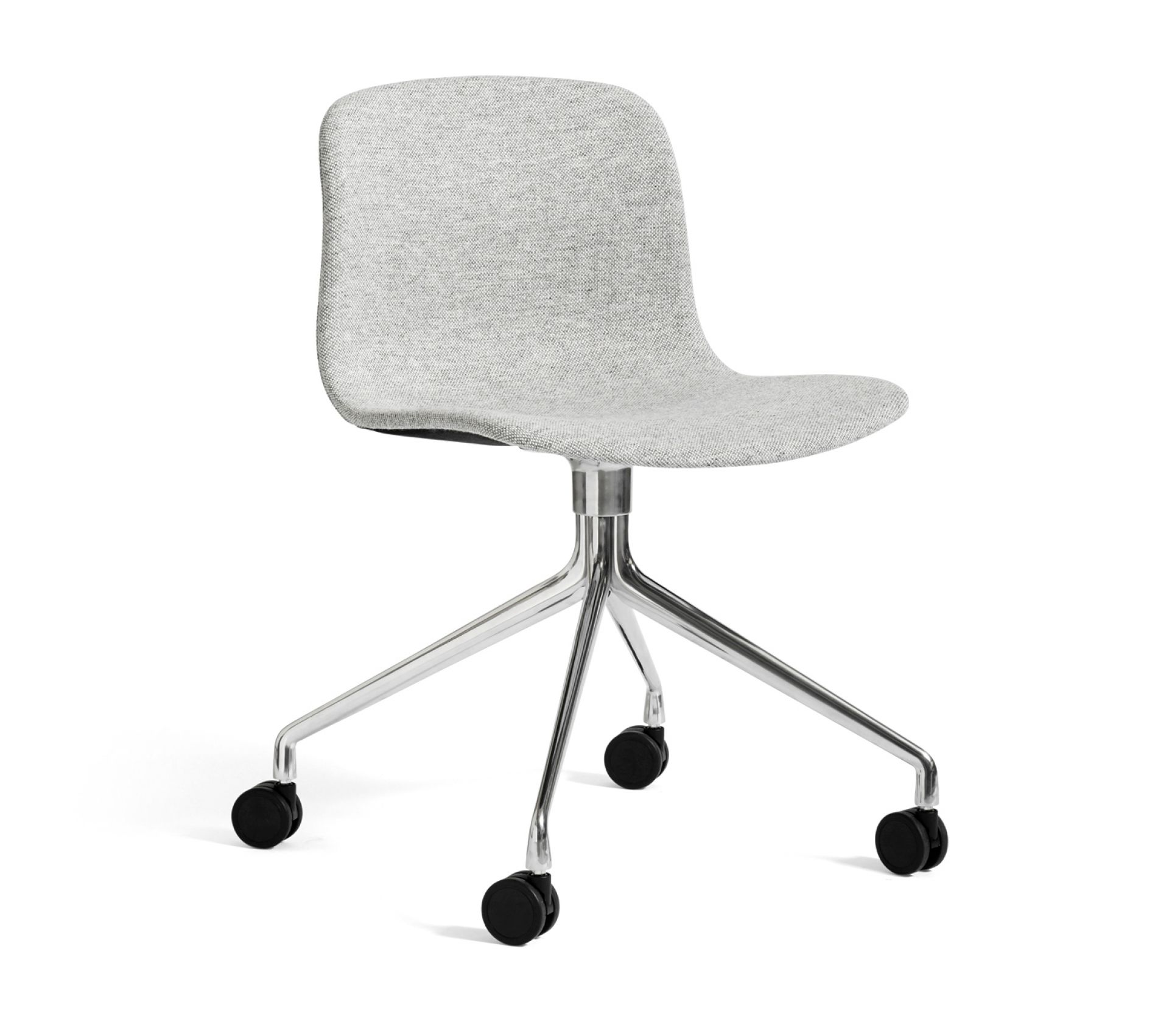 About a Chair AAC15 Bürostuhl von Hay, vollgepolstert in Grau mit Rollen.