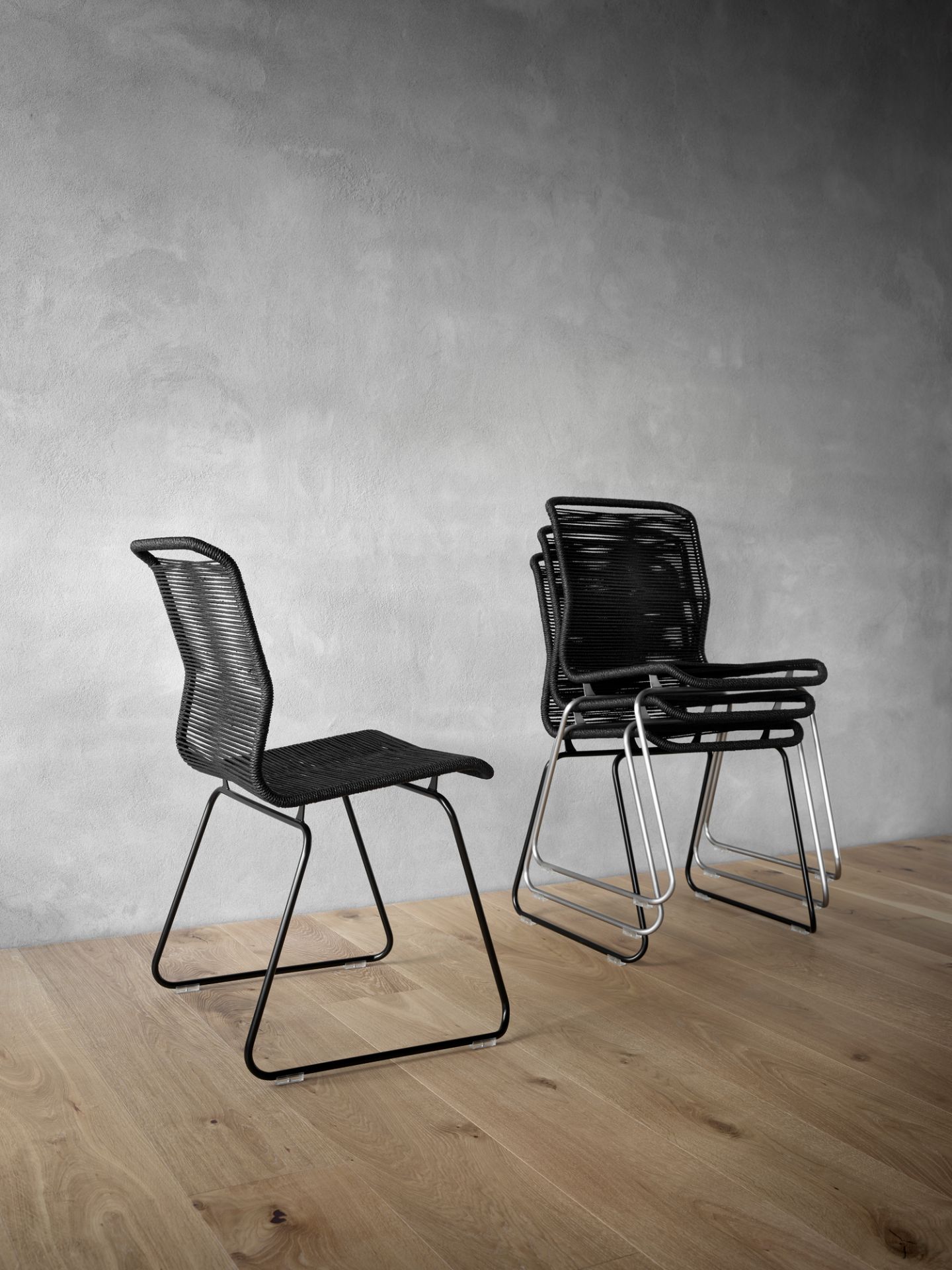 Panton One Dining Stuhl in Schwarz, moderner Design Stuhl für Esszimmer und Küche.