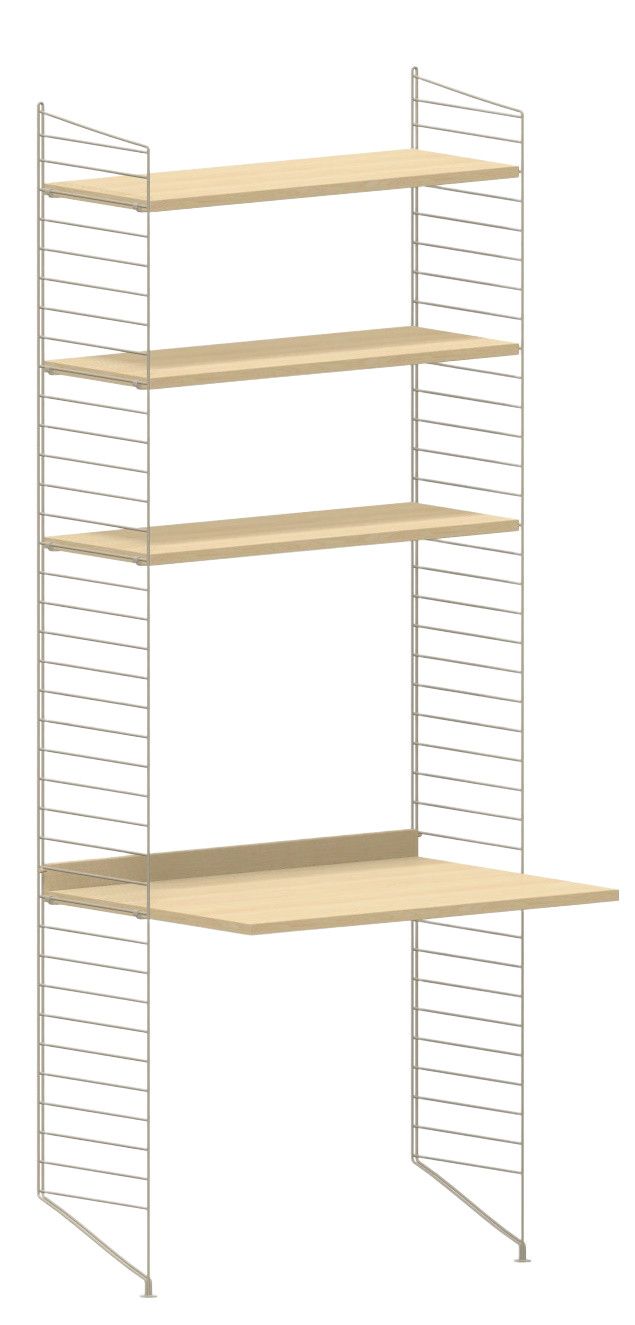 Arbeitsplatz KONFIGURATIONEN W1 String Furniture mit hellem Holzschreibtisch und Regalböden an einem filigranen Metallgestell.