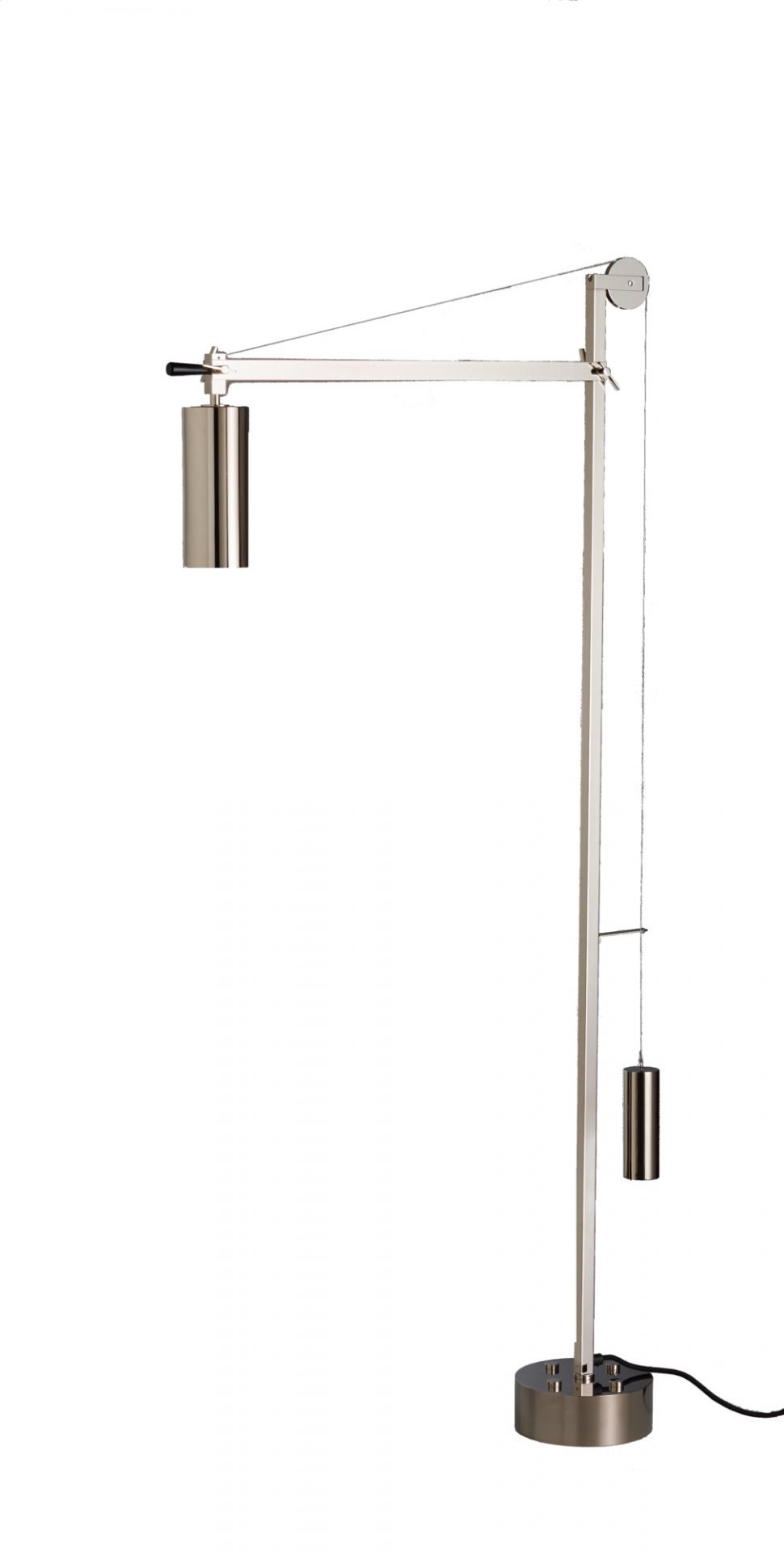 Bauhaus BH 23 Stehleuchte von Tecnolumen mit Gegengewicht, modernes Design, silberfarben, für Wohnzimmer und Büro.