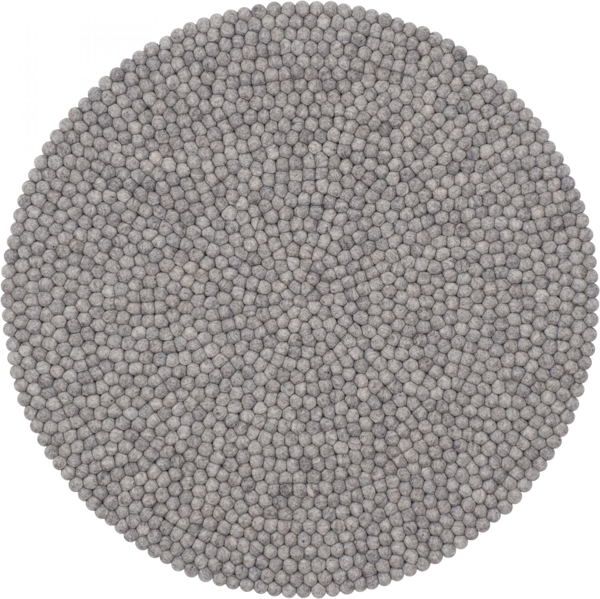 Runder, grauer Filzkugel Teppich (Myfelt Carl) mit 120 cm Durchmesser, aus vielen Filzkugeln.