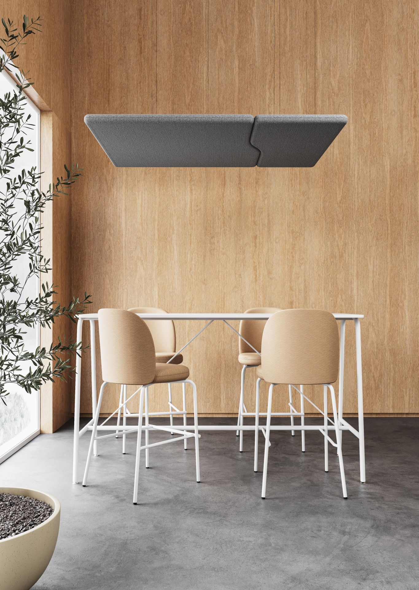 Flos FS K HN Barhocker Bejot, vier beige Barstühle mit weißem Gestell an einem Tisch.