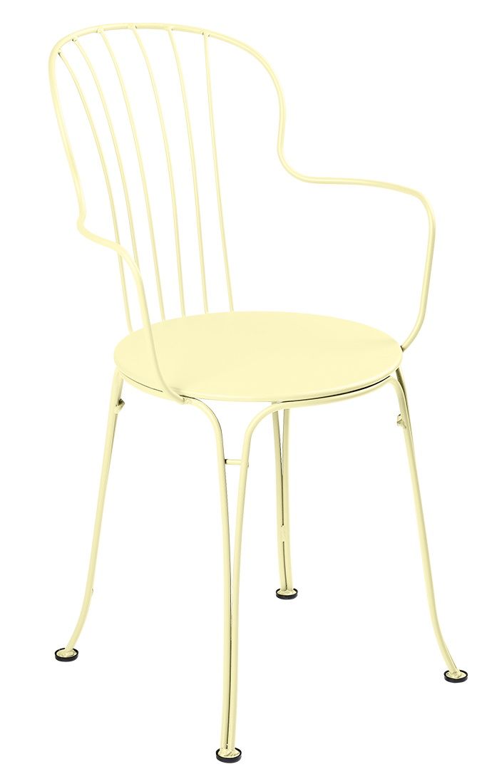 Fermob Opéra+ Stuhl in Gelb für den Garten oder die Terrasse, Metallstuhl mit Armlehne.