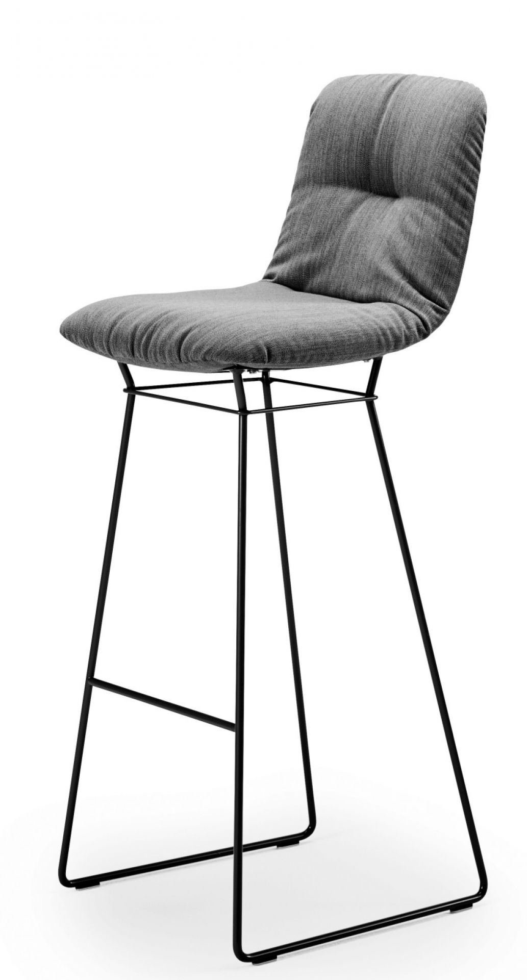 Grauer Leya Barhocker mit schwarzem Gestell, gepolstert, von Freifrau Manufaktur. Moderner Barstuhl für Küche oder Bar.
