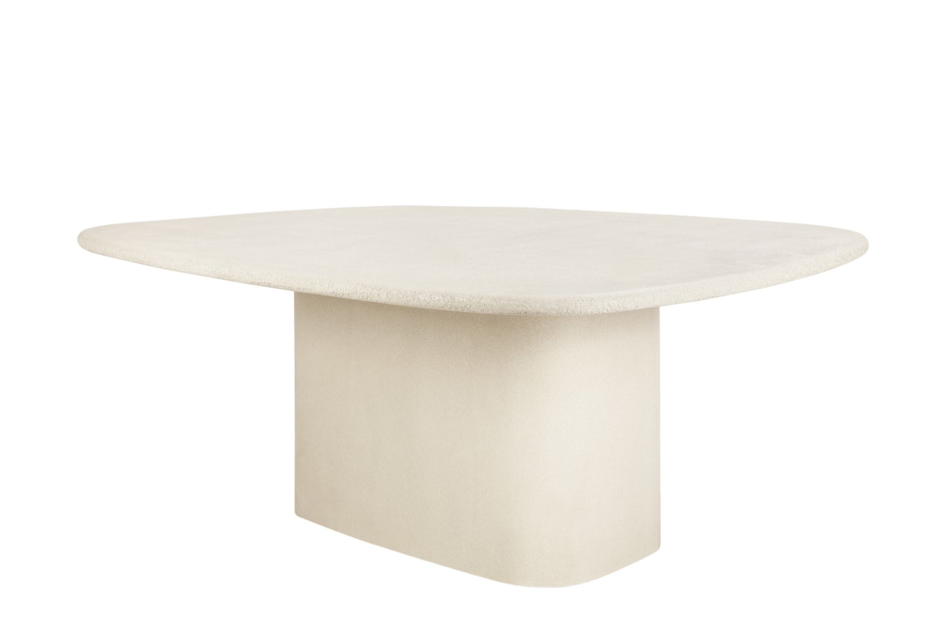 Elements-eettafel in kiezelvorm van Ethnicraft
