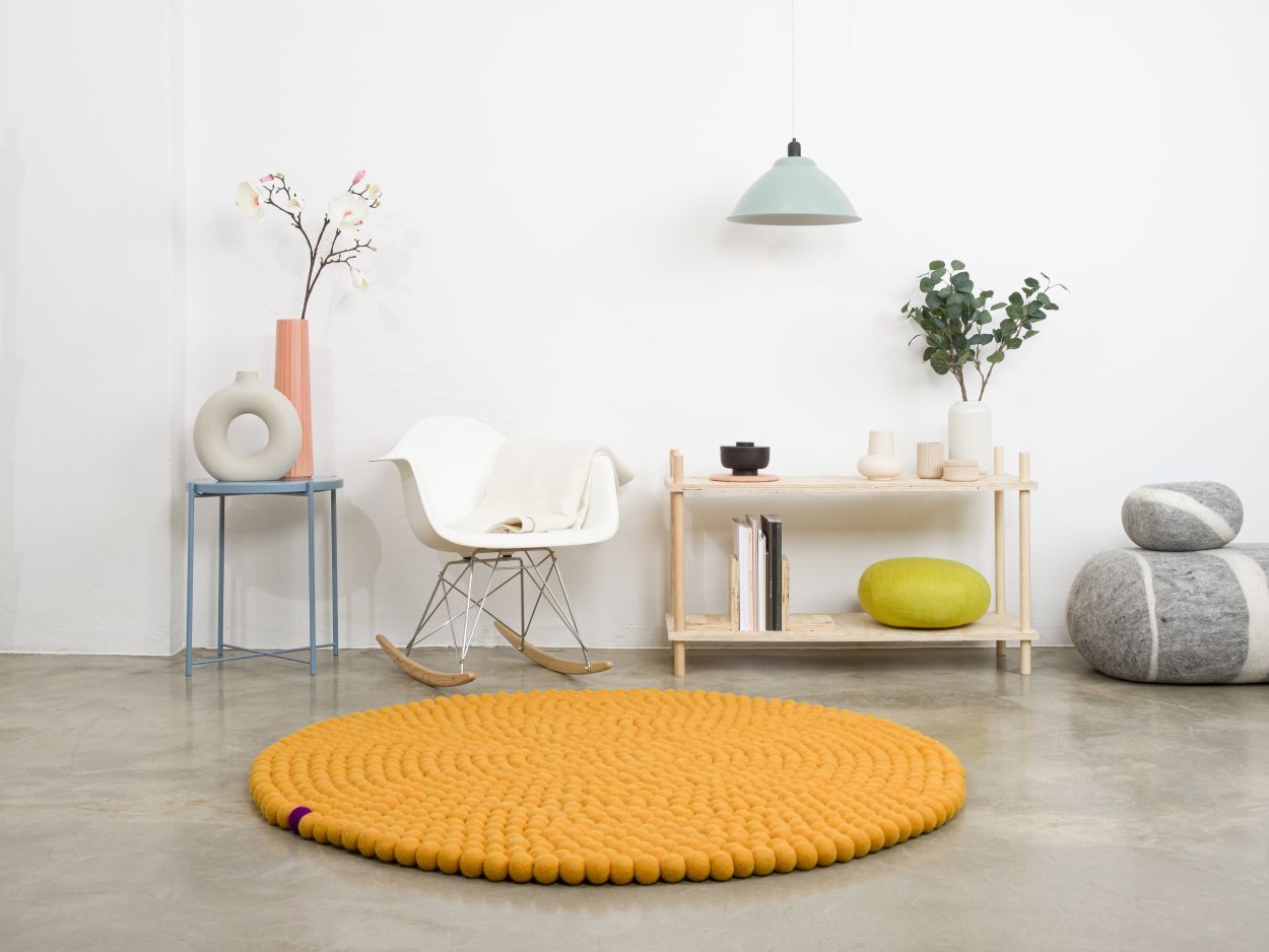 Big One rond vilten tapijt Ø 200 cm myfelt okergeel